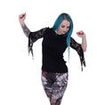 Bild in Galerie-Betrachter laden, Langarm-T-Shirt Spirale Gothic Eleganz