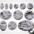 Load image into Gallery viewer, Alien Scenic Base Toppers – Txarli Factory