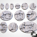 Load image into Gallery viewer, Frozen Scenic Base Toppers – Txarli Factory