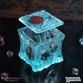 Load image into Gallery viewer, Figur Dungeons & Dragons Gelatinous Cube Dice Box (11.5cm) - Fatima.Dk
