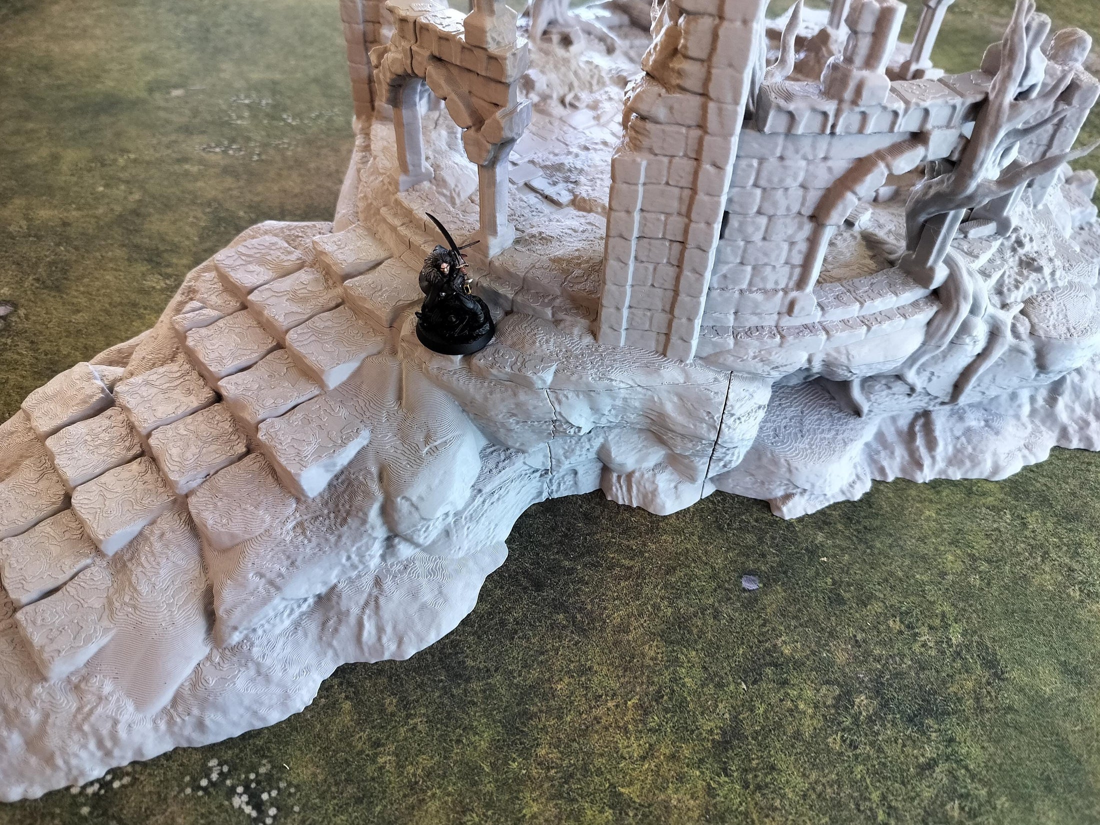 Ruine auf Hügelkuppe – STL-Dateienset für 28/32 mm