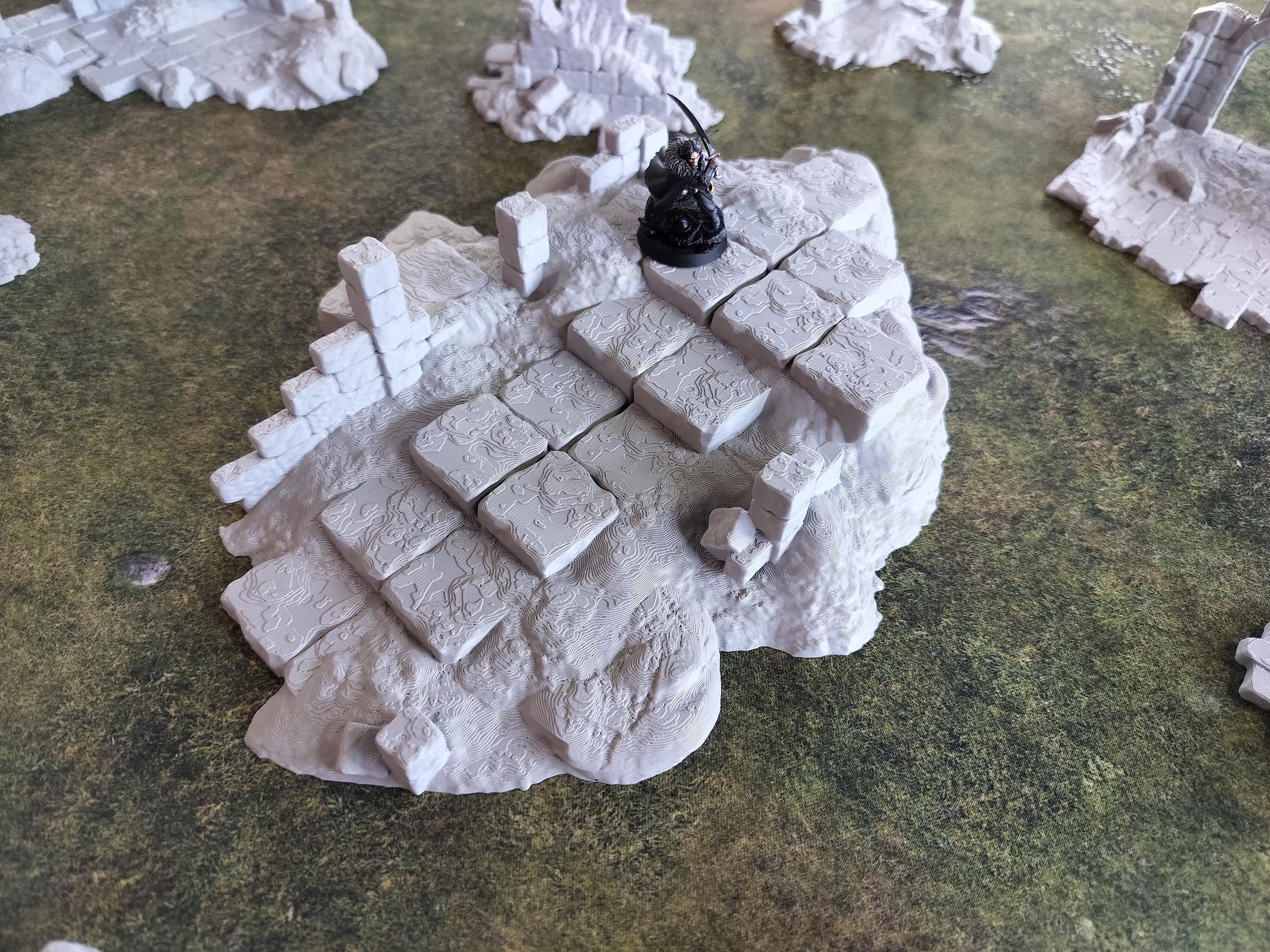 Ruins of the Wildlands Terrain Set – 28/32mm