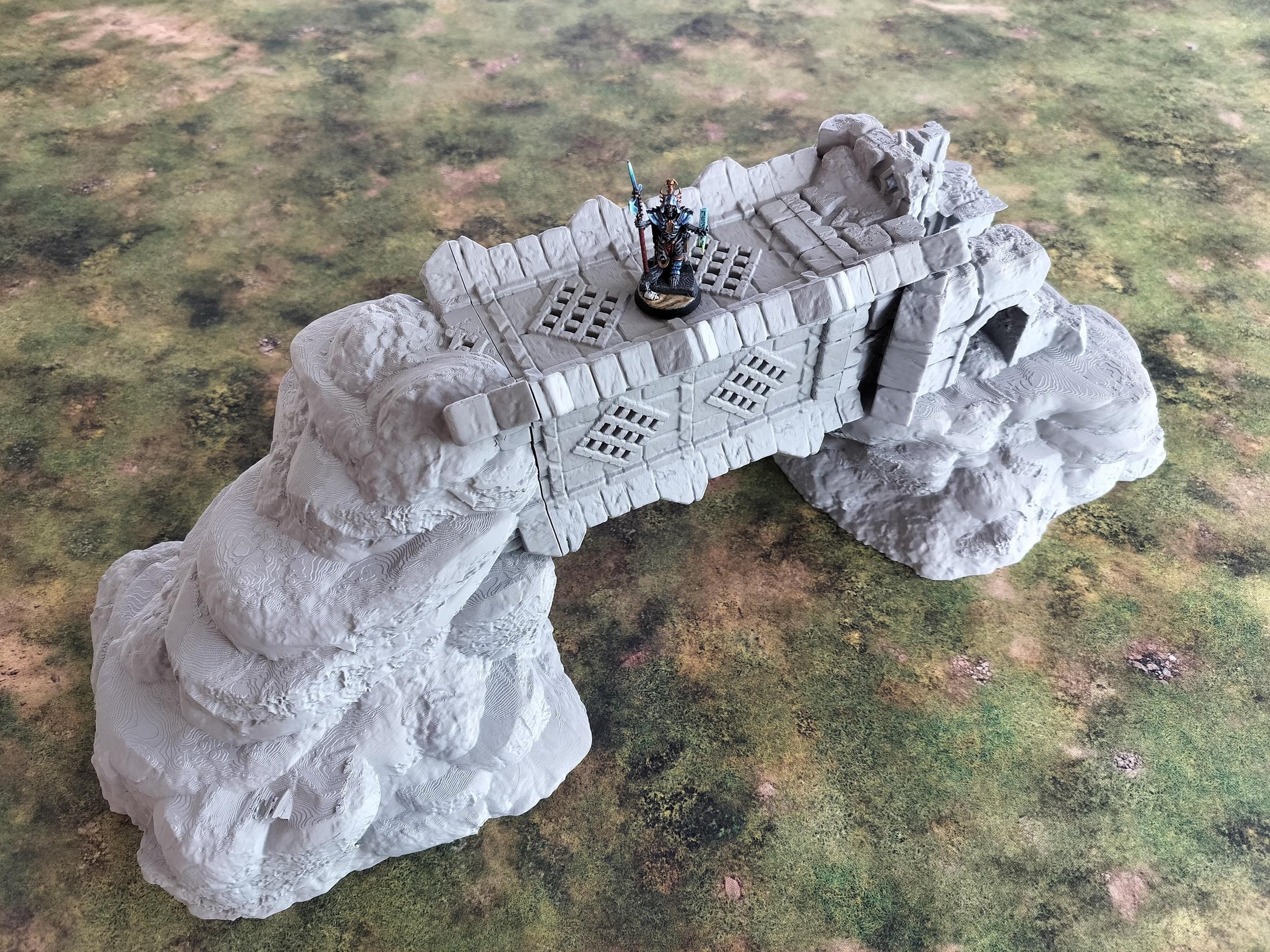 Ruinen bei Raven Peak – komplettes Geländeset in 28/32 mm