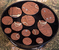 Load image into Gallery viewer, Wooden Ship Deck sceniske base toppers fra Txarli Factory
