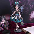 Load image into Gallery viewer, Figur Adeline (16.5cm) - Fatima.Dk

