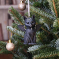 Load image into Gallery viewer, Figur Juletræspynt Malpuss (9.2cm) - Fatima.Dk
