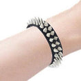 Bild in Galerie-Betrachter laden, Armbånd Spikez Galore - X - Fatima.Dk
